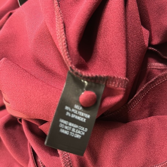 Lulus moments of life wine red healer jumpsuit size small great condition - Picture 10 of 11